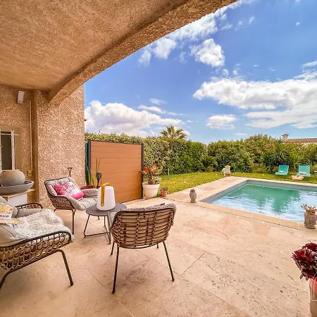 Maison Avec Piscine Au Calme A