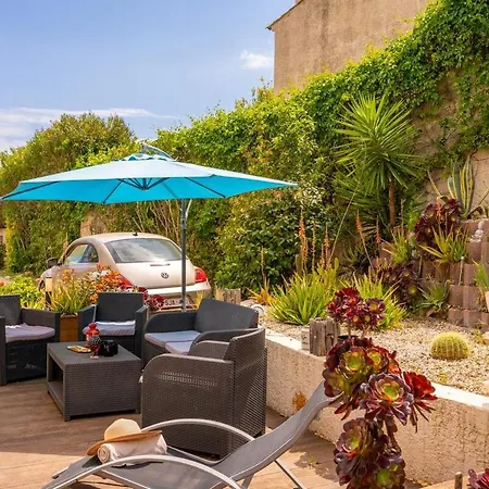 Maison Avec Piscine Au Calme A